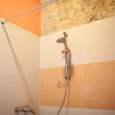 住宿加早餐酒店 I Tre Ulivi 萨利切萨伦蒂诺